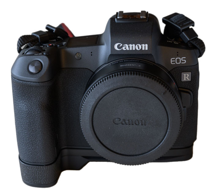 EOS R Body mit dem Meike Griff