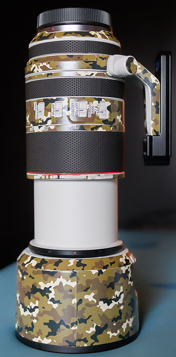 Objektivschutz von Pro Skins am RF 70-200 mm f2.8 mit ausgefahrenem Tubus